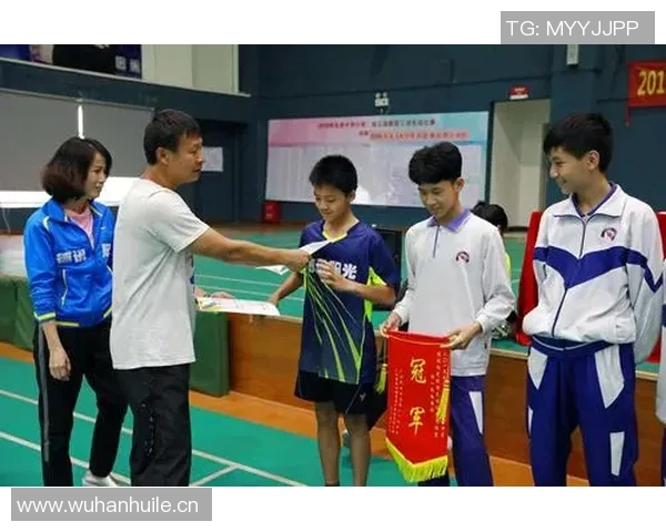 广州羽毛球队耐力对比深度解析与训练策略探讨 广州羽毛球队耐力对比深度解析与训练策略探讨